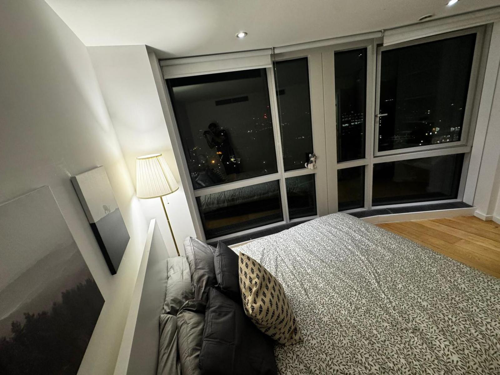 62sqm High Rise Canary Wharf Apartamento